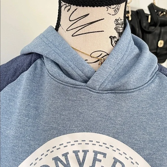 💗Youths Unisex NWOT Converse Two-Tone Blue Hoodie - Picture 12 of 17